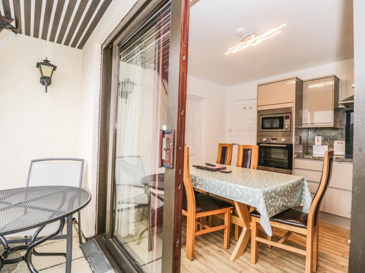 Rothay 17 Apartment Ембълсайд Екстериор снимка